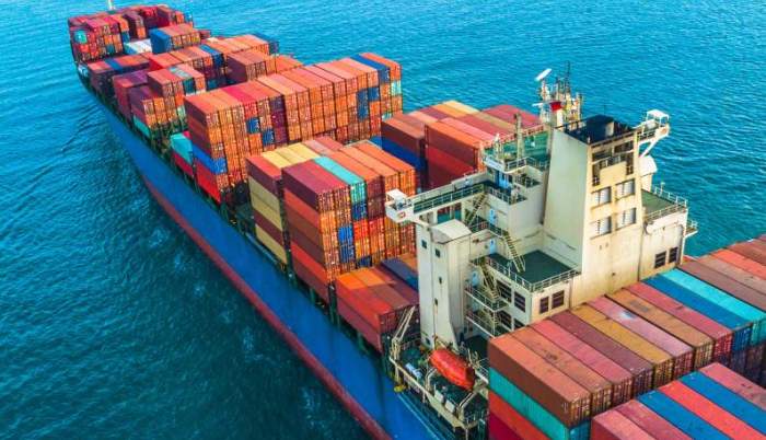 shipping-machinery-from-UK